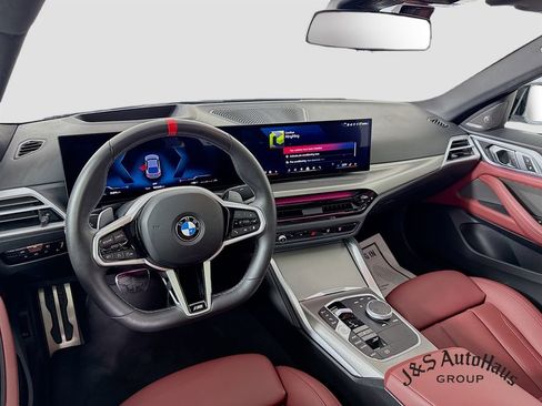 Used 2025 BMW 440i xDrive w/ Premium Package image 29