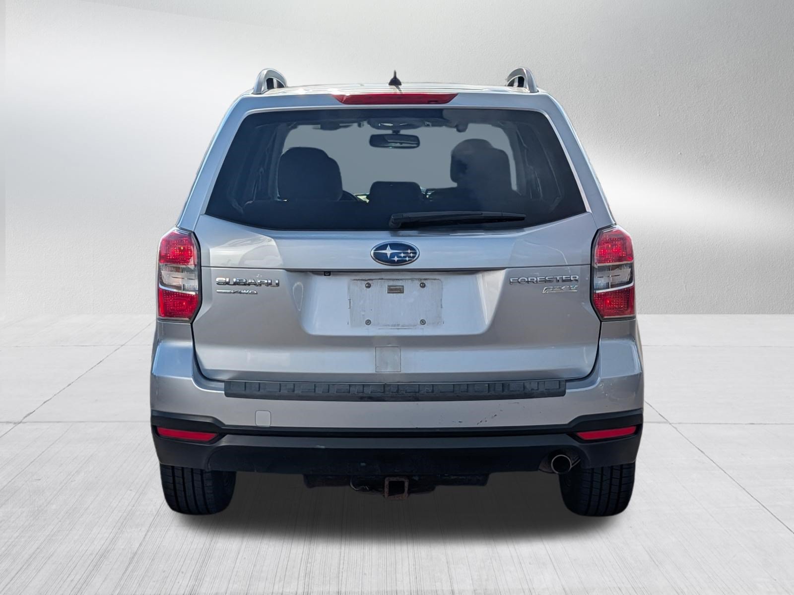 Used 2014 Subaru Forester 2.5i Premium w/ Popular Package #2 AWD/4WD image 4