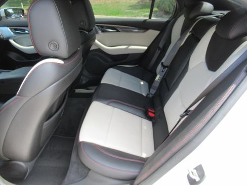 Used 2020 Cadillac CT5 Sport RWD image 35