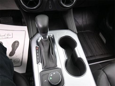 Used 2024 Chevrolet Blazer LT w/ LPO, Black Grille Bar Package image 12