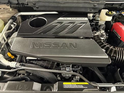 Used 2024 Nissan Rogue Platinum w/ Platinum Premium Package FWD image 36