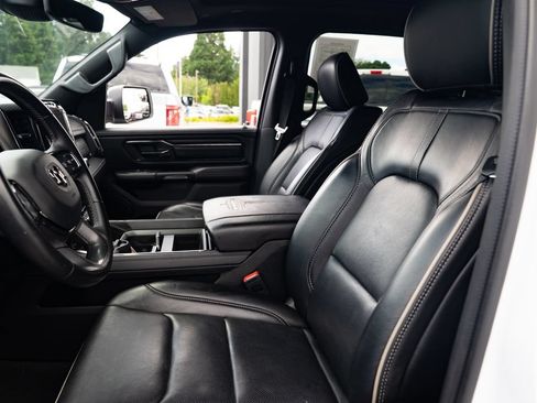 Used 2023 RAM 1500 Limited w/ Body Color Bumper Group AWD/4WD image 8