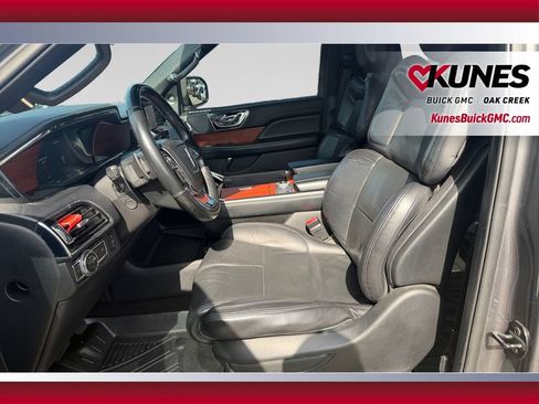 Used 2021 Lincoln Navigator L Reserve AWD/4WD image 22