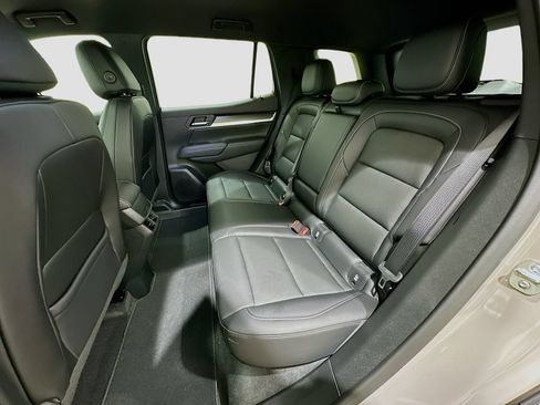 Used 2026 GMC Terrain Elevation w/ Elevation Premium Package FWD image 25