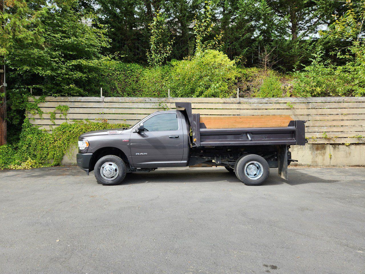 Used 2022 RAM 3500 Tradesman AWD/4WD image 5