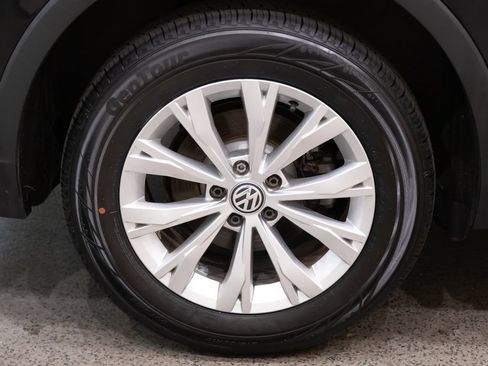 Used 2018 Volkswagen Tiguan S AWD/4WD image 8
