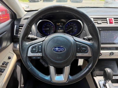 Used 2017 Subaru Outback 2.5i Premium AWD/4WD image 9