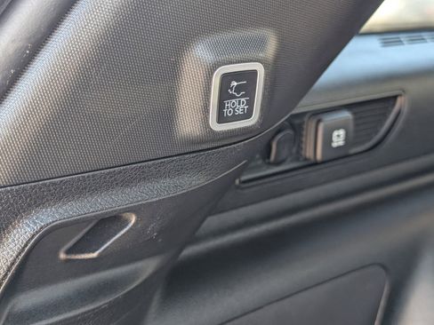 Used 2022 Jeep Grand Cherokee Limited 4xe image 16