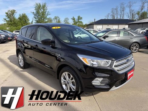 Used 2019 Ford Escape SE AWD/4WD image 1