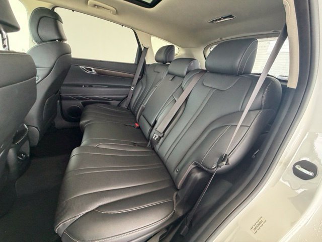 Used 2024 Genesis GV80 3.5T AWD/4WD image 28