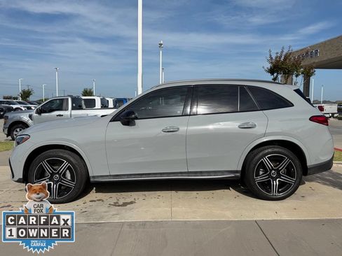 Used 2025 Mercedes-Benz GLC 300 4MATIC image 8