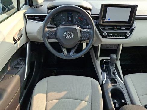 Used 2023 Toyota Corolla Cross L AWD/4WD image 14