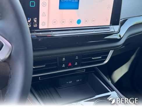 New 2025 Volkswagen Atlas Cross Sport SEL Premium R-Line image 22