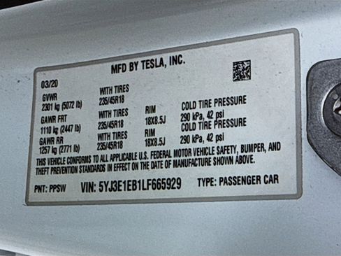 Used 2020 Tesla Model 3 Long Range AWD/4WD image 33
