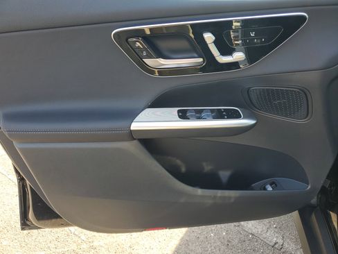 Certified 2025 Mercedes-Benz GLC 350e 4MATIC image 18