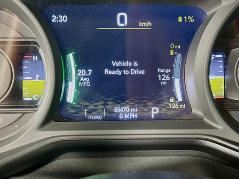 Used 2024 Jeep Wrangler Unlimited w/ Convenience Group AWD/4WD image 19
