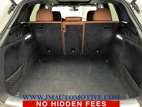 Used 2021 Audi Q5 Prestige image 17