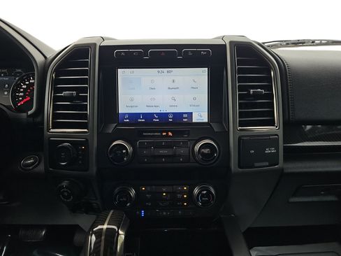 Used 2019 Ford F150 Raptor w/ Equipment Group 802A Luxury AWD/4WD image 17