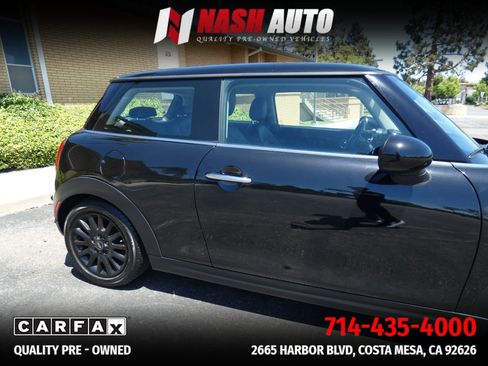 Used 2018 MINI Cooper 2-Door Hardtop FWD image 6