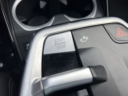 Certified 2025 BMW X2 xDrive28i image 27