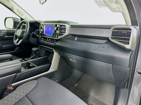 Used 2022 Toyota Tundra SR5 image 27