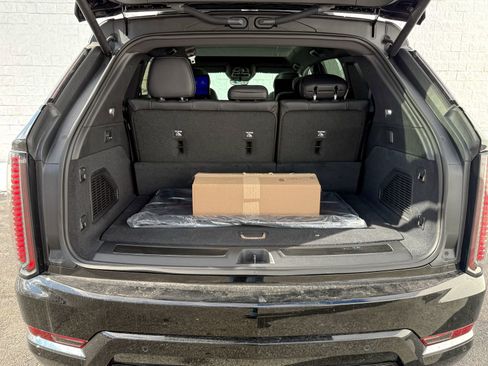 New 2025 Cadillac Escalade IQ Sport 1 w/ Smart Trailering package AWD/4WD image 36