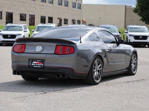 Used 2011 Ford Mustang GT Premium RWD image 9