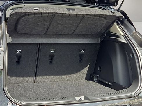 New 2026 Buick Encore GX Avenir AWD/4WD image 9