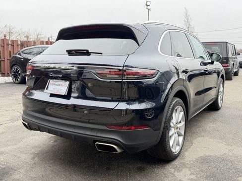 Used 2019 Porsche Cayenne image 4