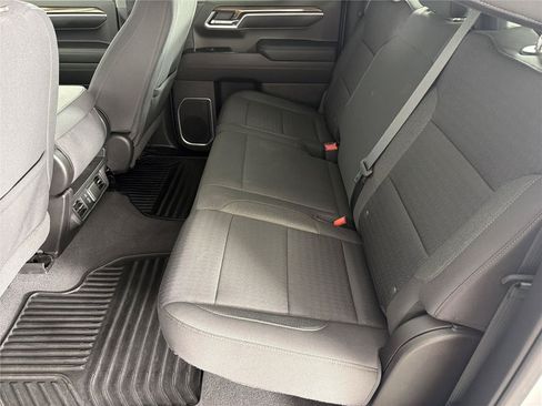 Used 2022 Chevrolet Silverado 1500 RST AWD/4WD image 18