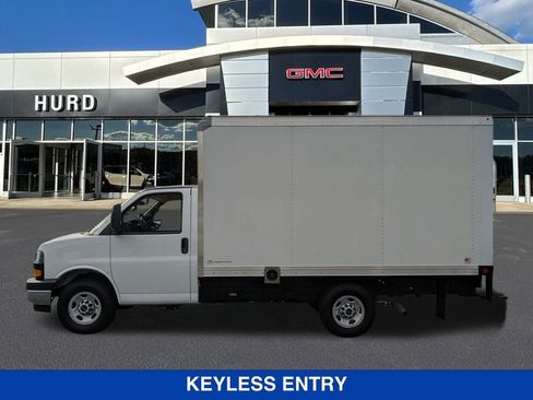 New 2025 GMC Savana 3500 w/ Power Convenience Package image 7