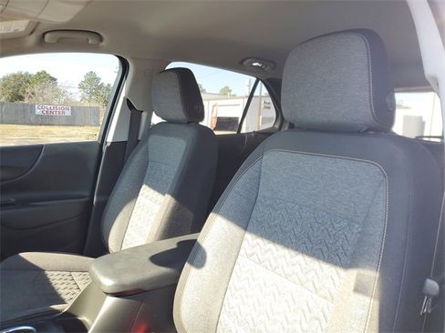 Used 2022 Chevrolet Equinox LT image 14