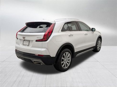 Used 2023 Cadillac XT4 Premium Luxury w/ Cold Weather Package image 6