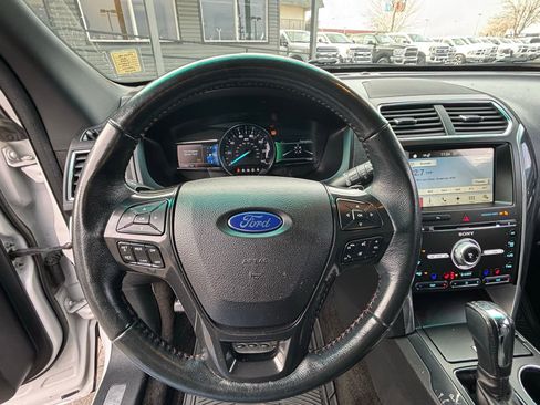 Used 2017 Ford Explorer Sport w/ Equipment Group 401A image 11