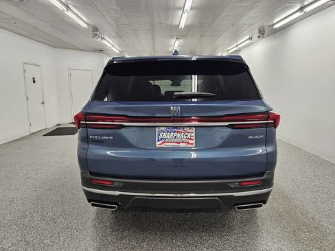 Used 2025 Buick Enclave Preferred FWD image 6