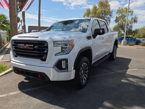 Used 2021 GMC Sierra 1500 AT4 w/ AT4 Preferred Package AWD/4WD image 2