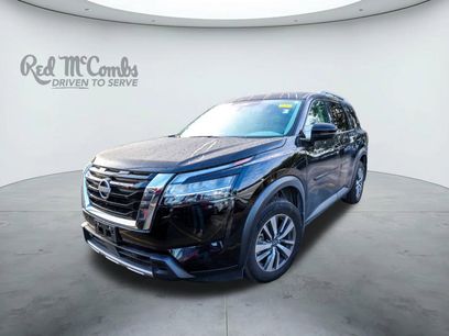 Used 2024 Nissan Pathfinder SL