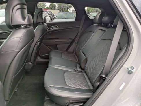 Used 2024 Kia Sportage X-Pro AWD/4WD image 15