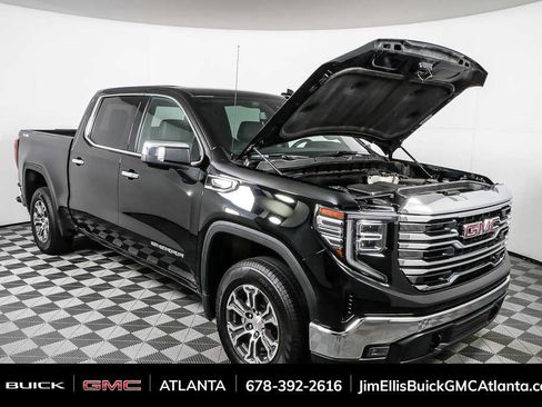 Used 2024 GMC Sierra 1500 SLT AWD/4WD image 30