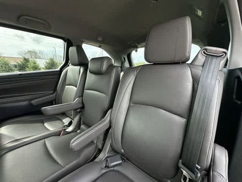 Used 2023 Honda Odyssey EX-L image 17
