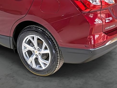 Used 2021 Chevrolet Equinox Premier image 9