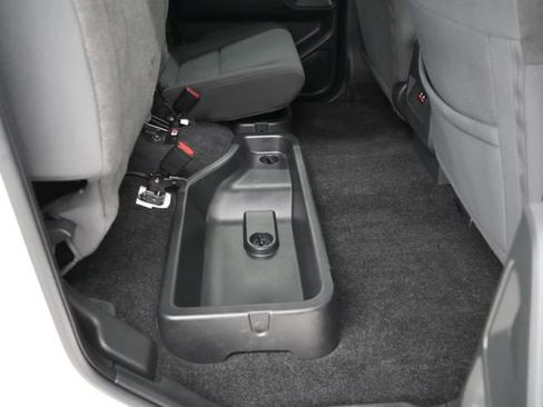 Used 2024 Nissan Frontier SV AWD/4WD image 46