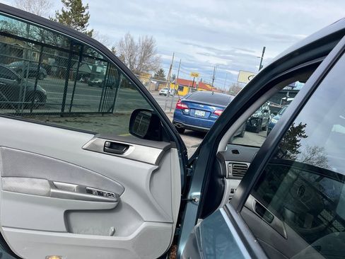 Used 2010 Subaru Forester 2.5X image 10