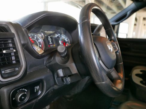 Used 2023 RAM 2500 Tradesman w/ Chrome Appearance Group image 12