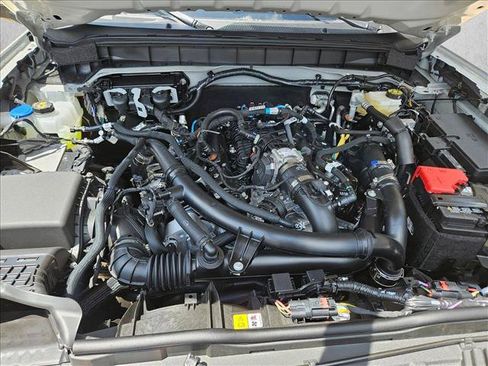 New 2026 Ford Bronco Outer Banks AWD/4WD image 16