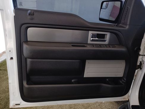 Used 2011 Ford F150 Raptor AWD/4WD image 13