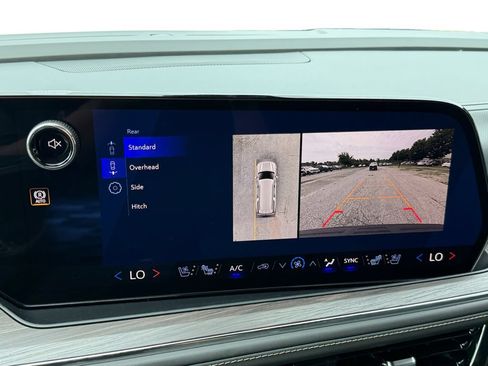 New 2026 Chevrolet Suburban Premier w/ Sun And Tow Package AWD/4WD image 15