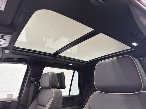 New 2026 GMC Yukon Elevation w/ Elevation Premium Package AWD/4WD image 40