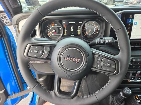 Certified 2026 Jeep Wrangler Sport AWD/4WD image 3