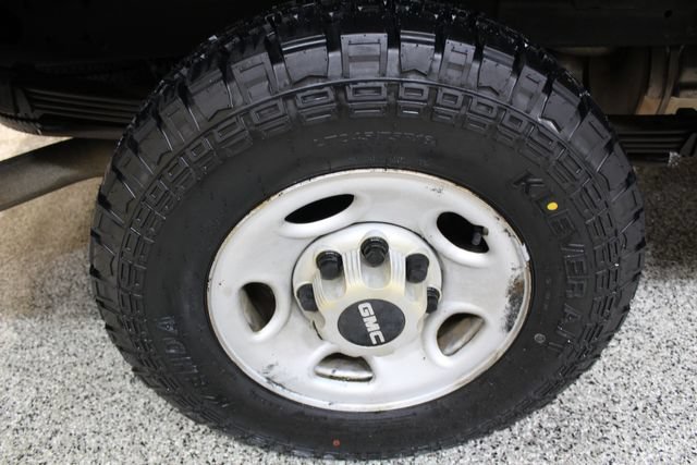 Used 2007 GMC Sierra 2500 W/T RWD image 22